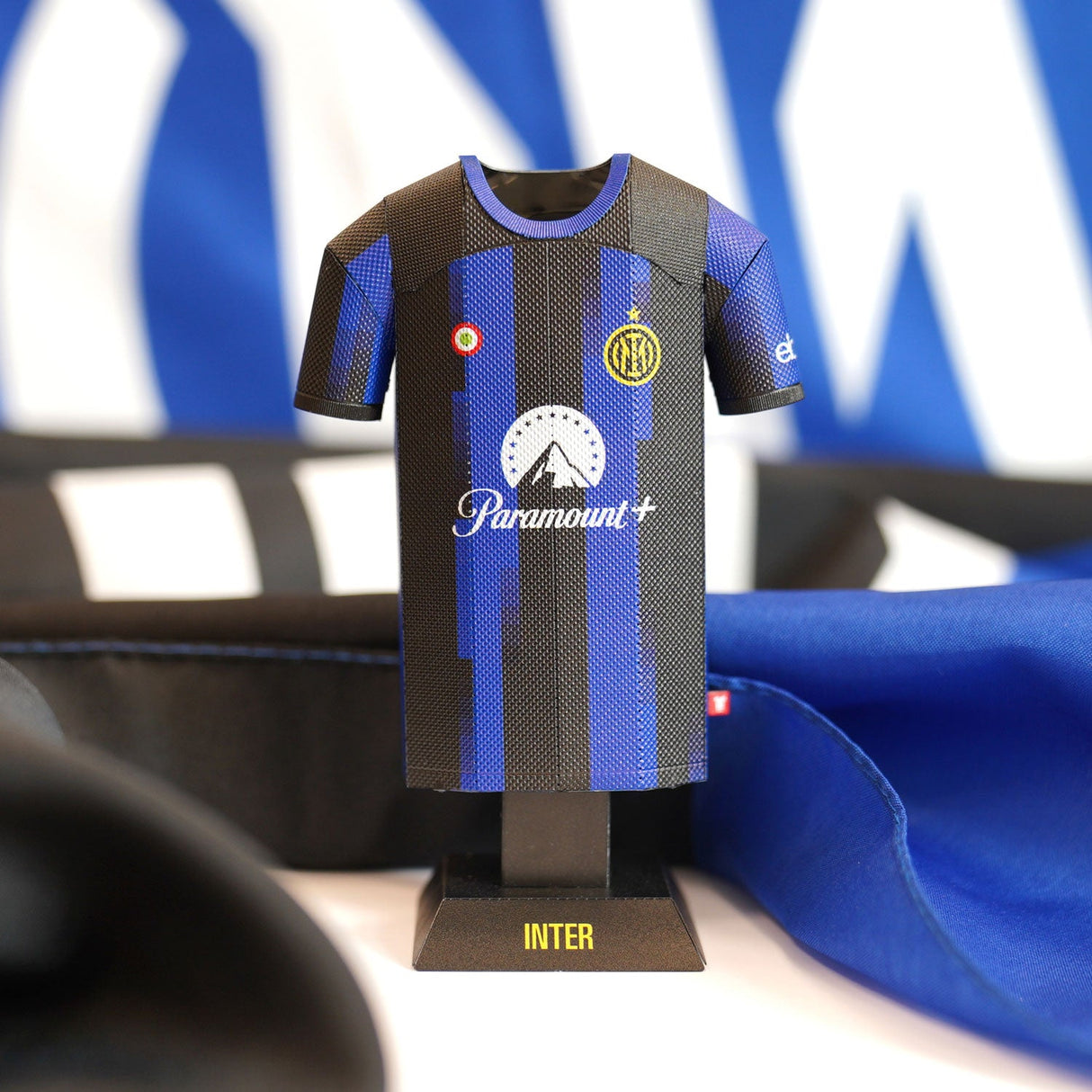 Inter Milan FC 23/24 Home Locker Pack - Display Kit at Gift Moments