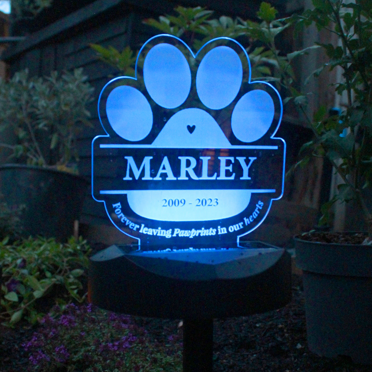 Personalised Pet Memorial Outdoor Solar Light - LED Lighting at Gift Moments