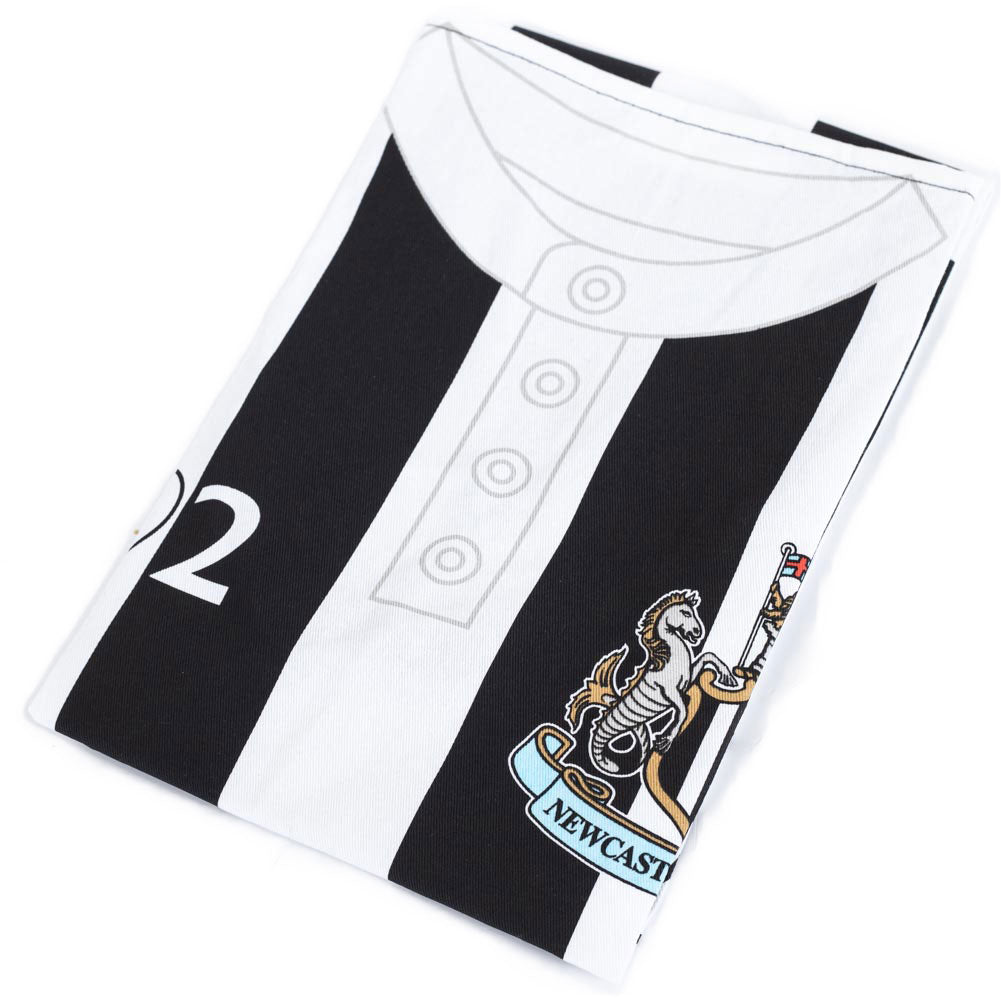 Newcastle United FC Retro Kit Apron - Aprons at Gift Moments