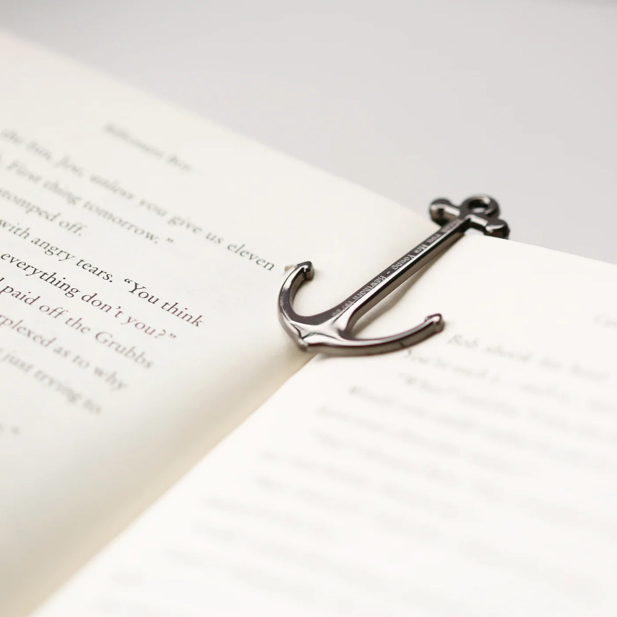 Personalised Metal Book Anchors: 11 - Bookmarks By Gift Moments