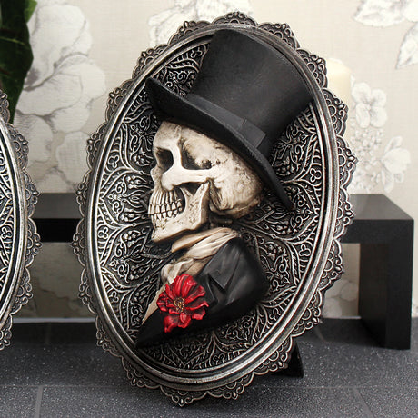 Beautiful Male Skeleton Plaque Day of the Dead Valentine Wall Hanging - Wall Hanging Sculptures at Gift Moments