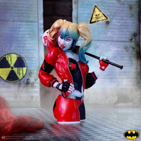 DC Harley Quinn Bust 30cm - Figures & Collectables at Gift Moments