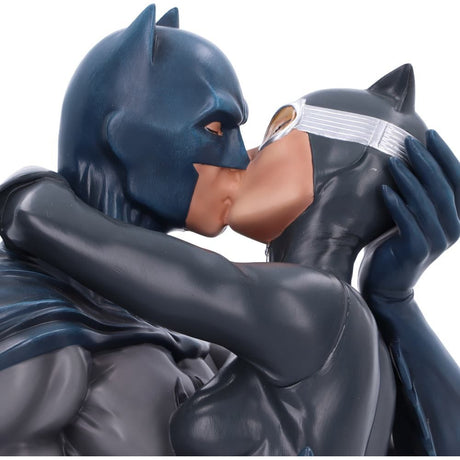 Batman & Catwoman Resin Collectible Bust: 6 - Figures & Collectables By Batman