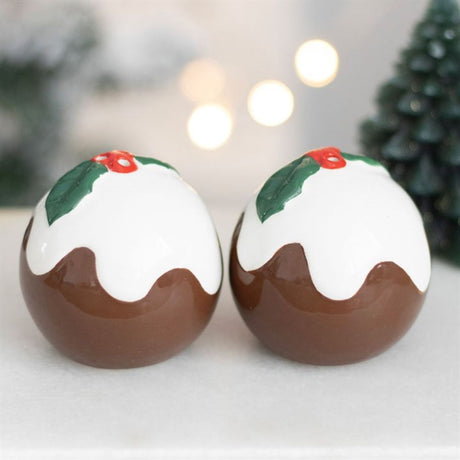 Christmas Pudding Salt and Pepper Shakers: 1 - By Gift Moments