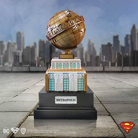 DC The Daily Planet Bookend: 1 - Figures & Collectables By Superman