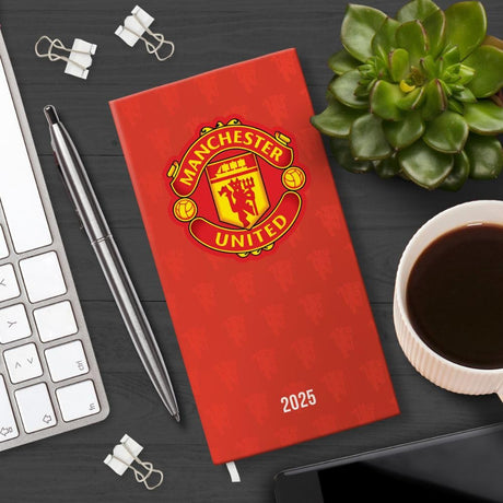 Manchester United FC Slim Diary 2025: 4 - Diaries By Manchester United