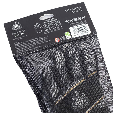 Newcastle United FC Goalkeeper Gloves Kids: 3 - Gloves By Newcastle United