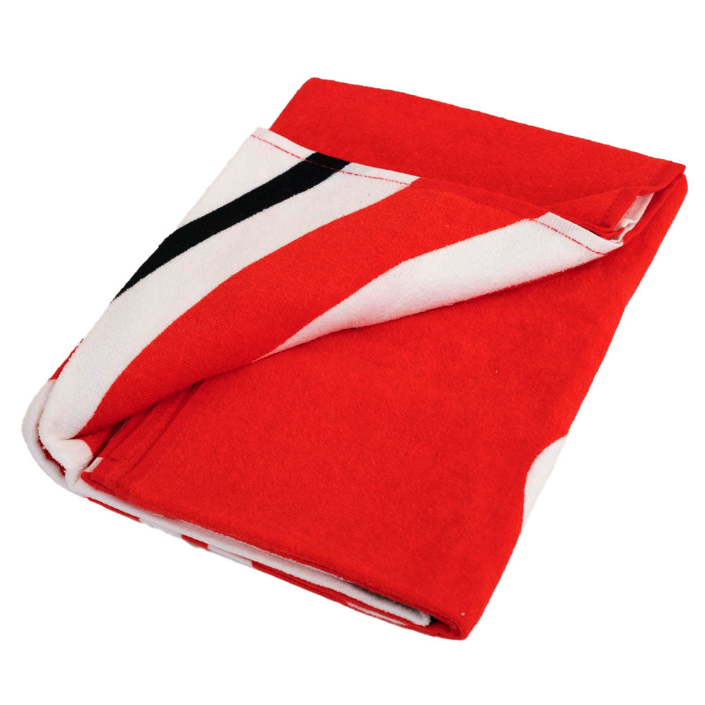 Nottingham Forest FC Pulse Towel: 2 - Towels By Nottingham Forest