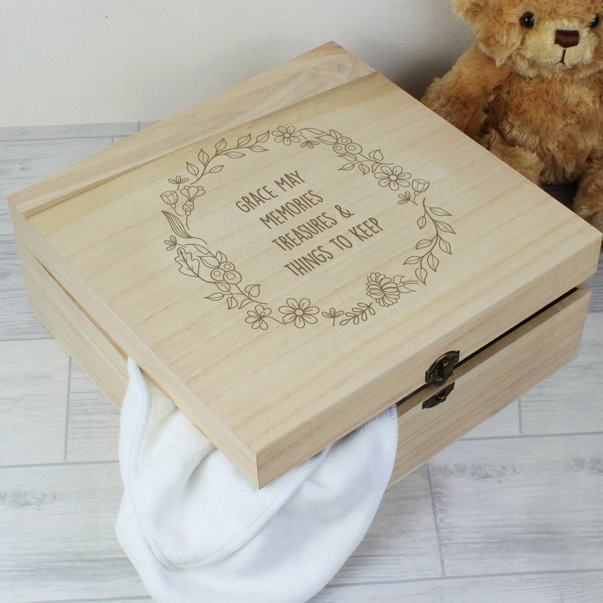 Personalised Floral Wreath Wooden Keepsake Box: 4 - Keepsake Boxes By Gift Moments