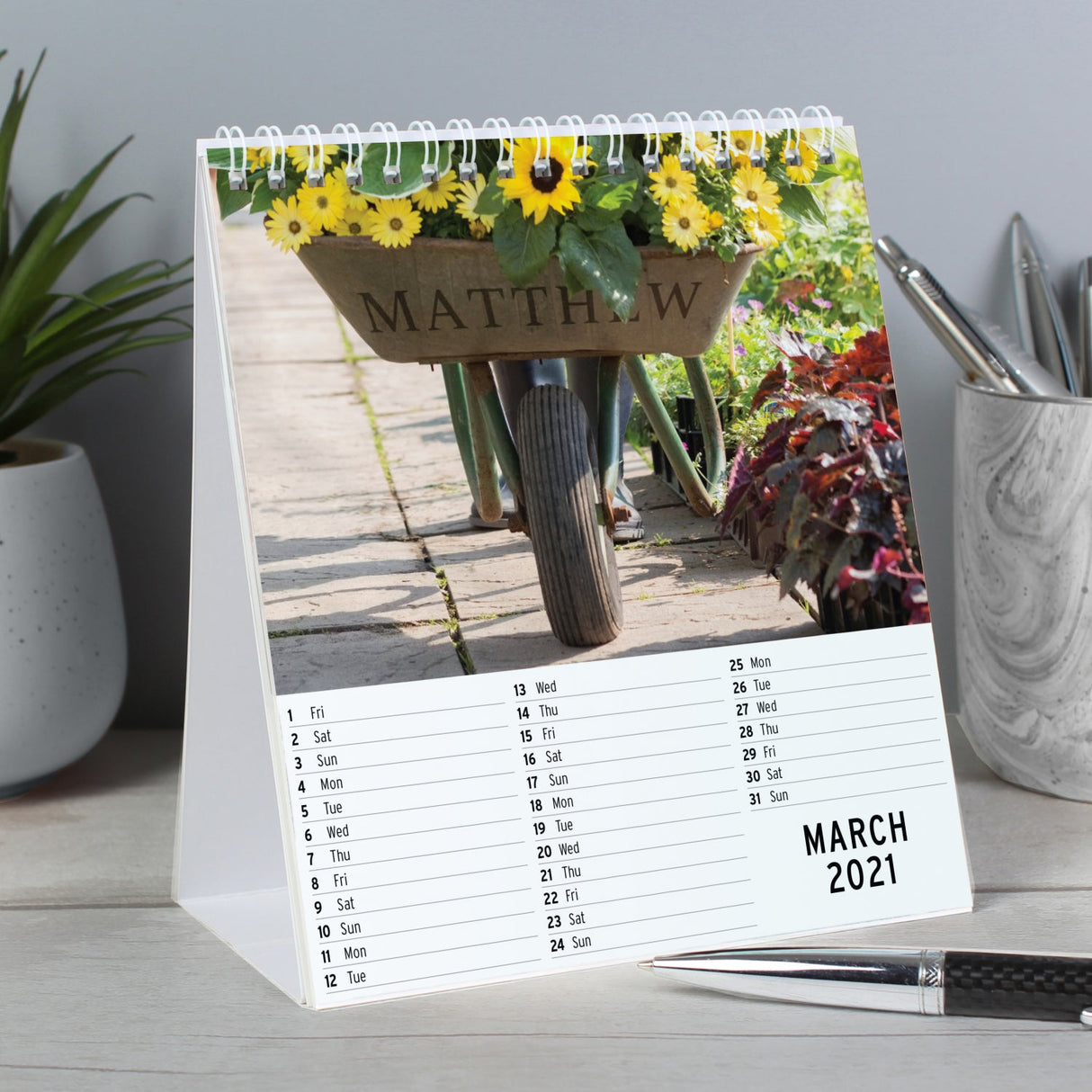 Personalised Gardening Desk Calendar: 2 - Calendars & Planners By Gift Moments